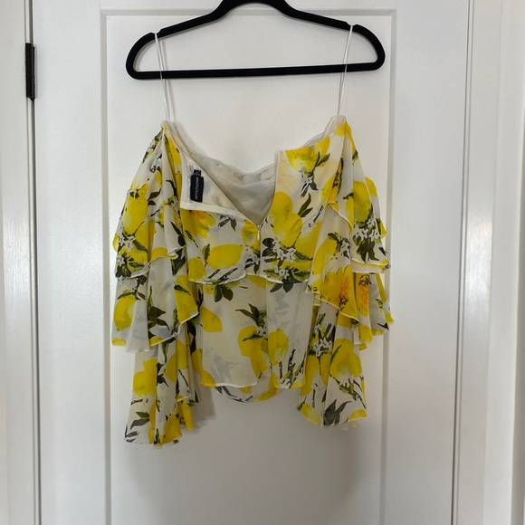 PrettyLittleThing exclusive top on Asos - Picture 11 of 14